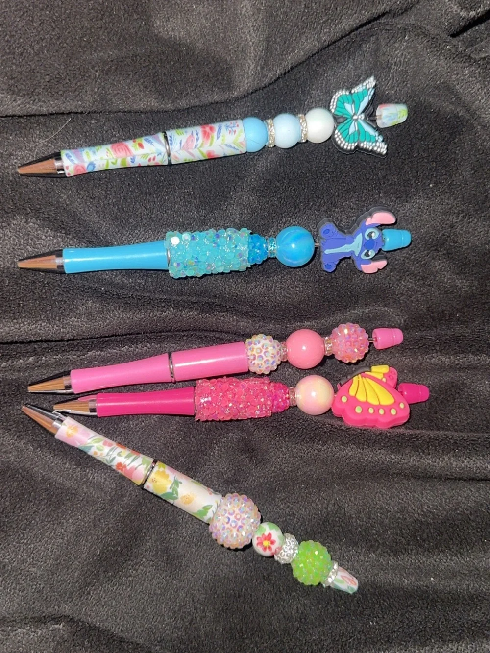 5 Pack Random Selection of Black Ink Pens, Here is some examples